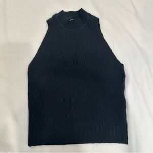 Abercrombie and Fitch black knit turtle neck shirt size small